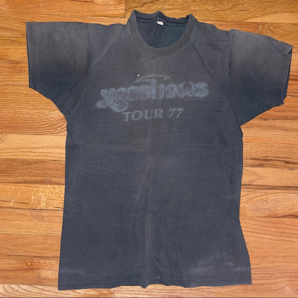 vintage 1977 Yes concert tee